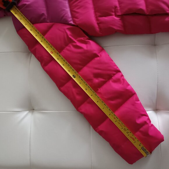 NIKE Youth Two-Tone Red Down Puffer Jacket with Removable Hood Size M - Picture 14 of 14